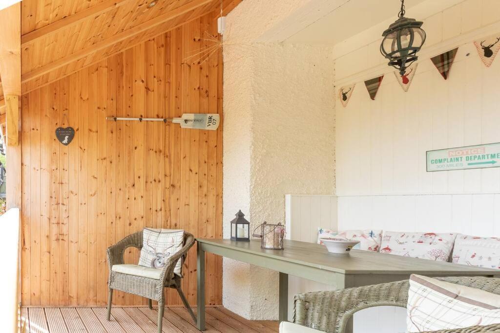 The Mews - A Cottage With A Spectacular Lake View 门蒂斯港 外观 照片